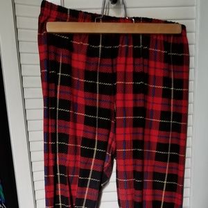 Red plaid plus size soft leggings